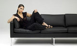 F905 Comfort Lounge Series by Artifort - Bauhaus 2 Your House