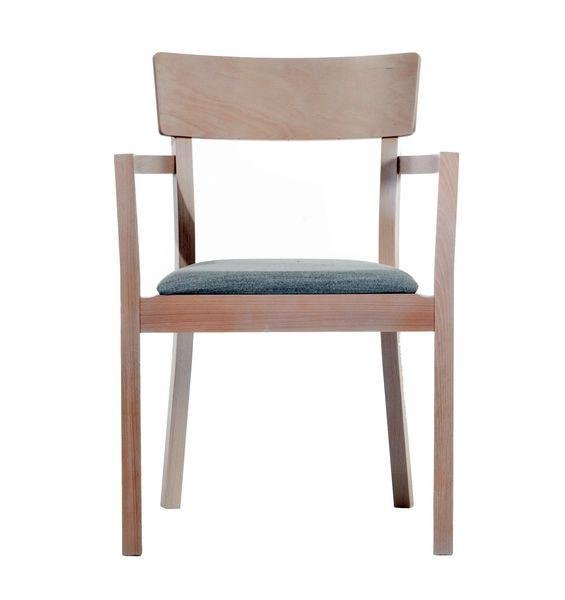 Bergamo Bentwood Armchair by Ton | B2H
