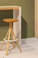 Lusto S461 Stool by Lapalma - Bauhaus 2 Your House