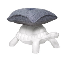 Turtle Carry Pouf by Qeeboo - Bauhaus 2 Your House
