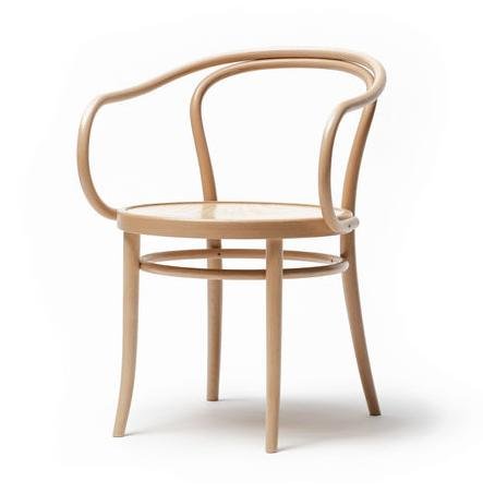 August Thonet Bentwood Chair by Ton | Bauhaus2YourHouse