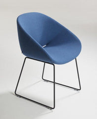 Beso Sled Base Armchair by Artifort - Bauhaus 2 Your House