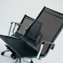 Classic Aluminum Executive Chair - Mesh Seat - Bauhaus 2 Your House