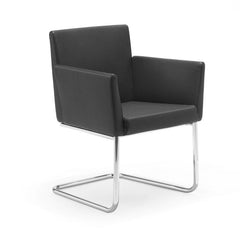 Paco Cantilever Chair by Artifort - Bauhaus 2 Your House