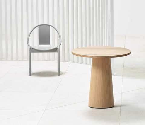P.O.V. Round Dining Table by Ton | Bauhaus2YourHouse