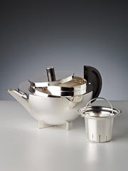 Tea Essence Pot MBEK 24 by Marianne Brandt - Bauhaus 2 Your House